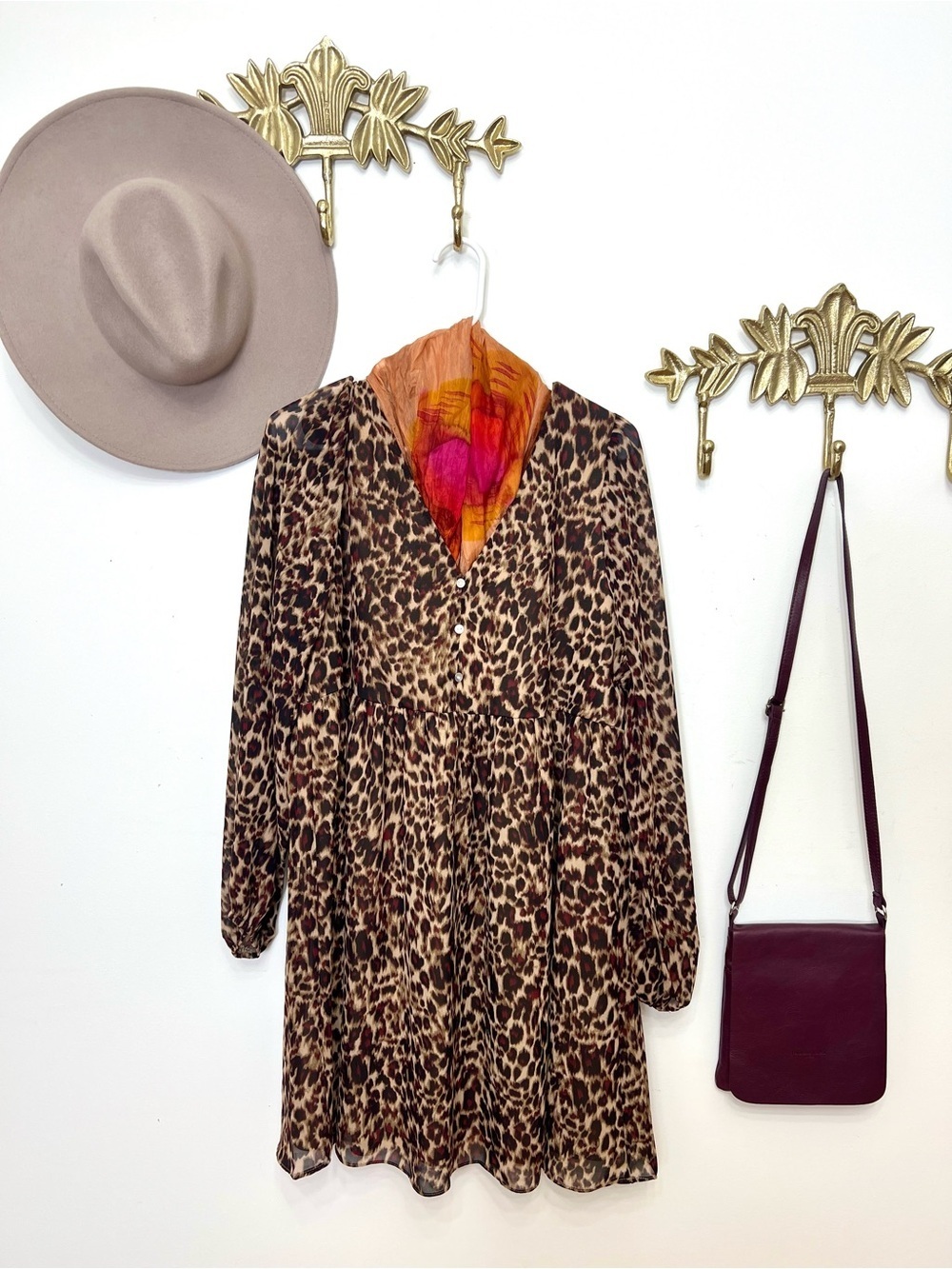 🆕fall 🍂Leopard Print Long Sleeve  Dress - Brown & Black L ptp 21” l 36”